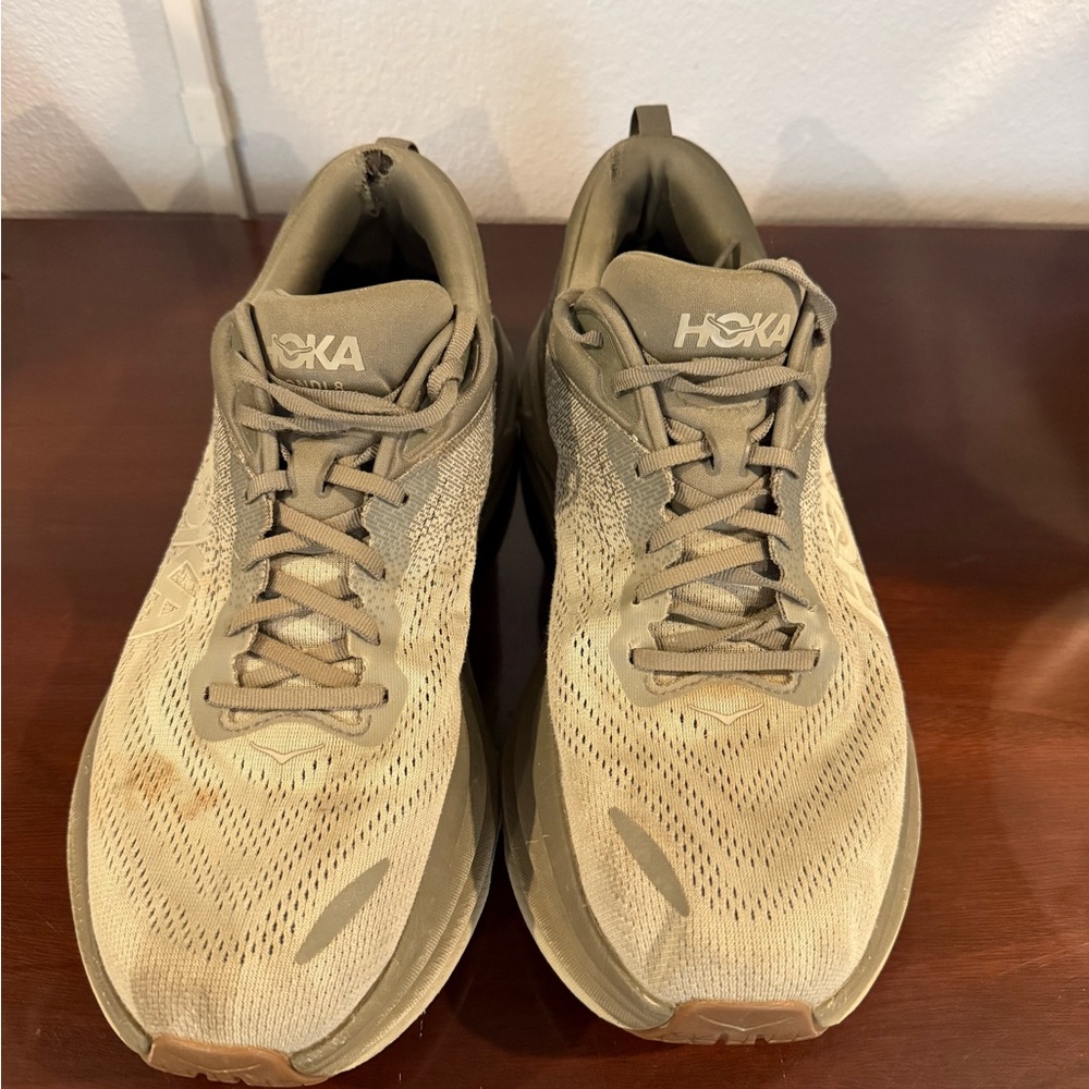 HOKA Bondi 8 Athletic Shoes